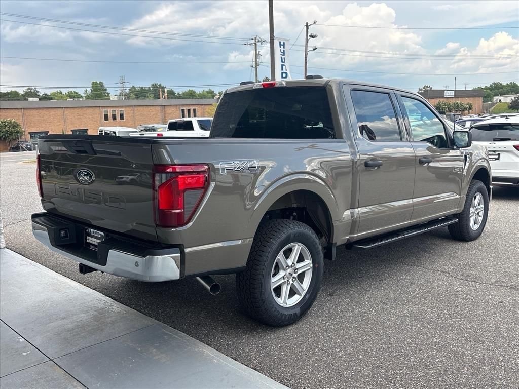 New 2026 Marsh Gray Ford XLT image 26