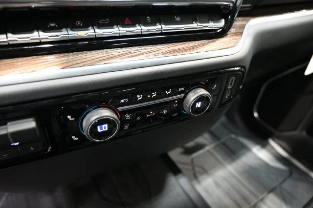 2026 Chevrolet Silverado 1500 RST - Photo 18