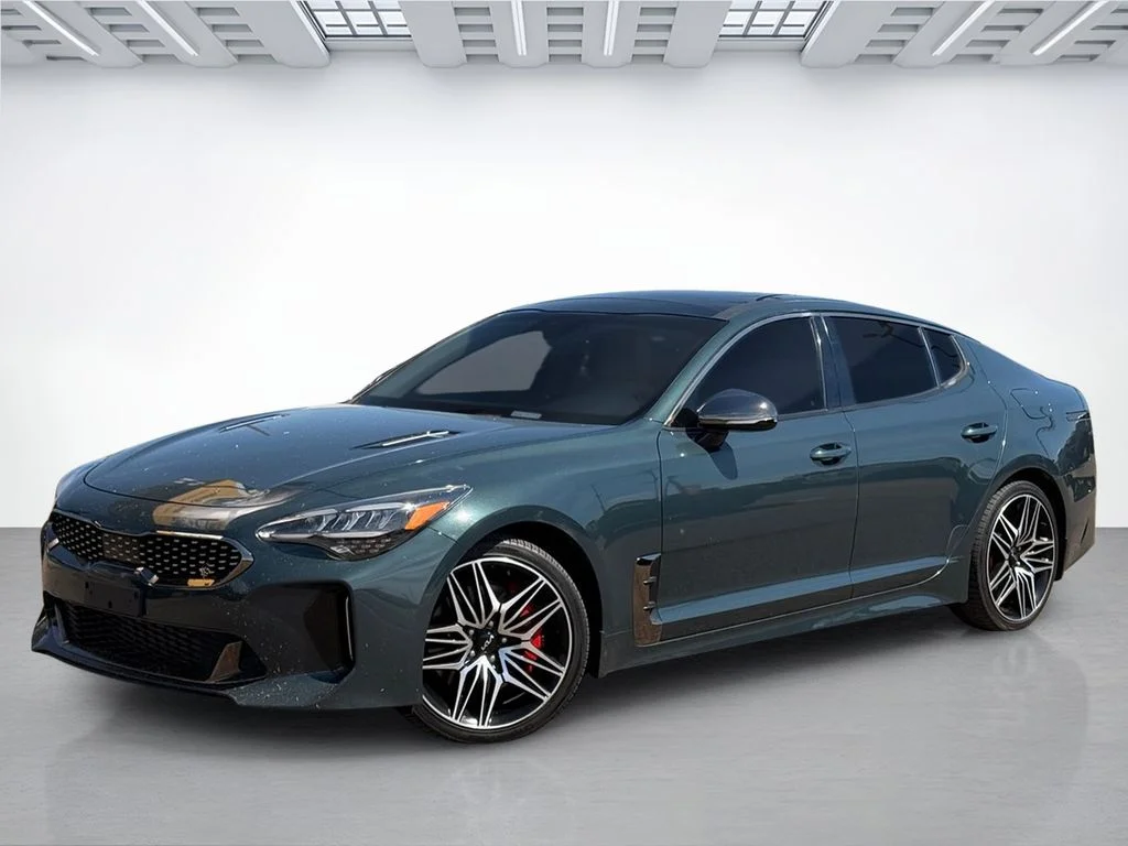 Used 2022 Ascot Green Kia GT1 image 2