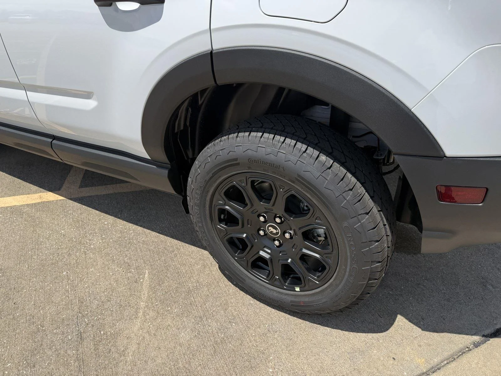 New 2026 Oxford White Ford Badlands® image 6