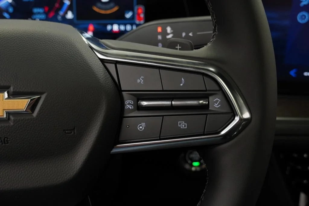 New 2026 Black Chevrolet High Country image 22