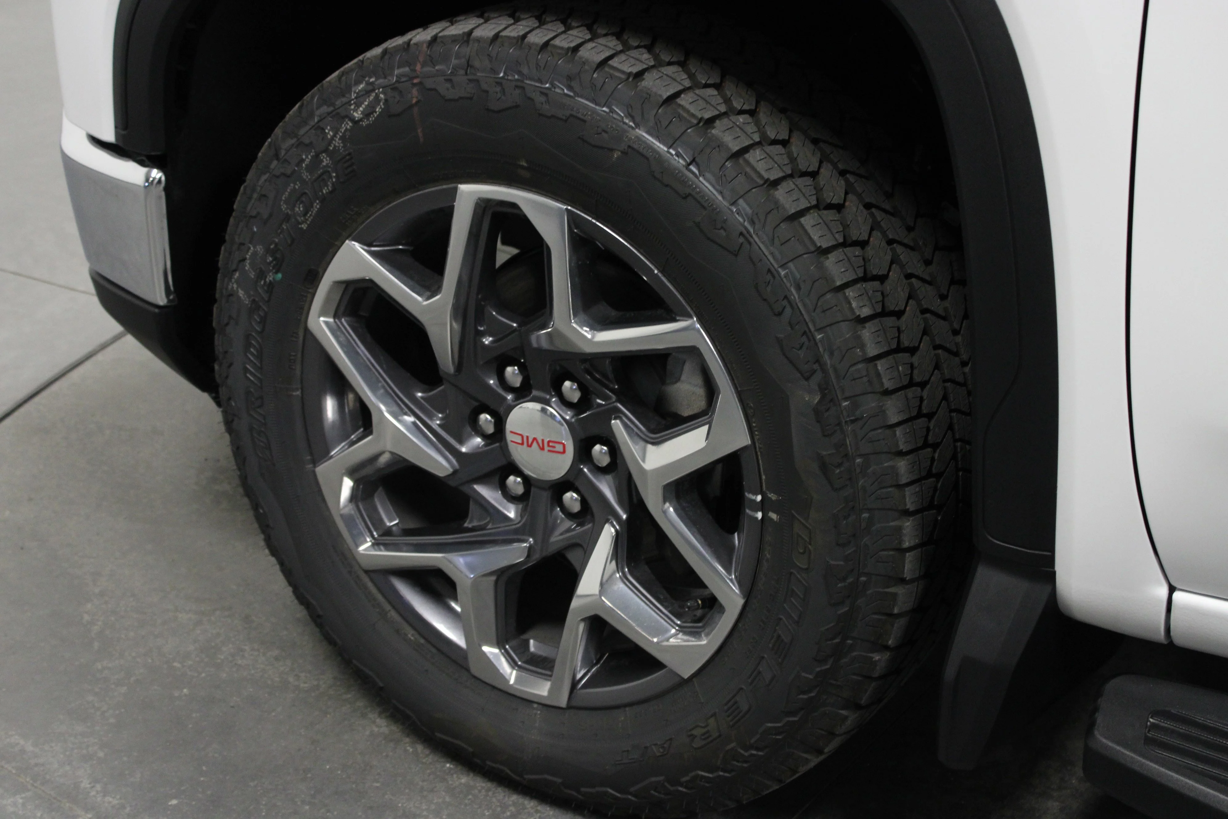 New 2026 Summit White GMC SLT image 10