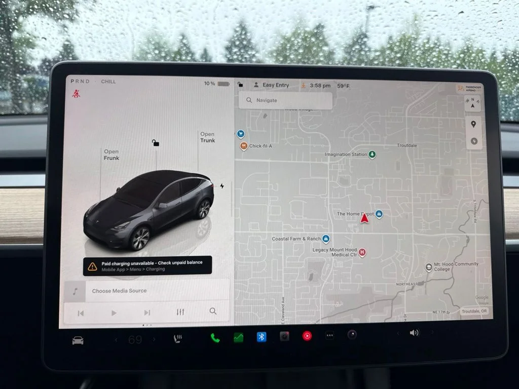 Used 2023 Midnight Silver Metallic Tesla Long Range image 14