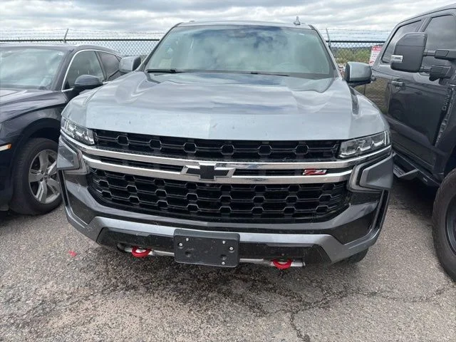 Used 2022 Gray Chevrolet Z71 image 2