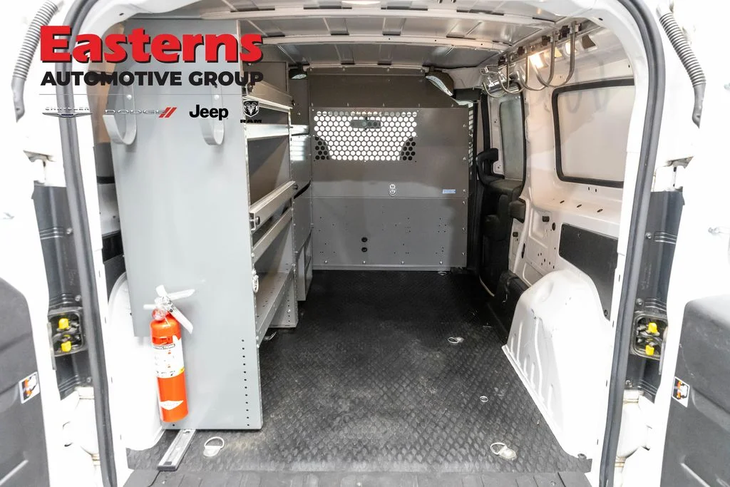 Used 2021 White Ram Tradesman SLT image 11
