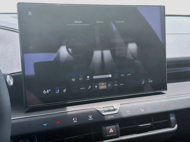 New 2026 Ultra White Lexus PREMIUM PLUS image 32