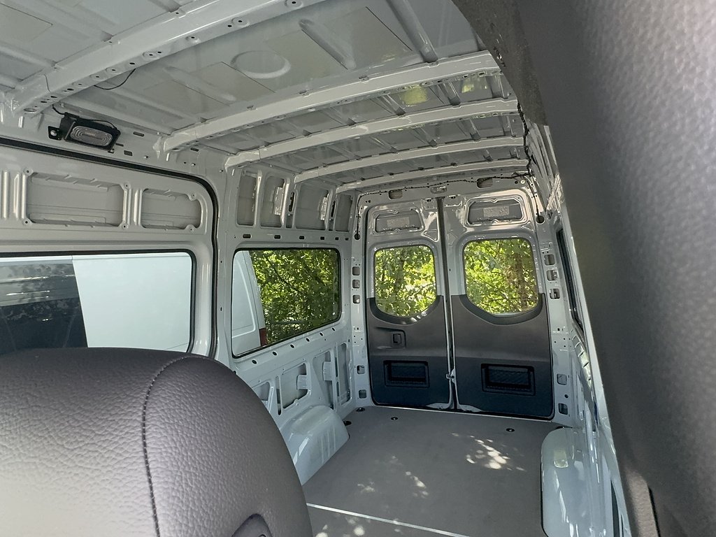 2025 Mercedes-Benz Sprinter Cargo Van Base - Photo 11