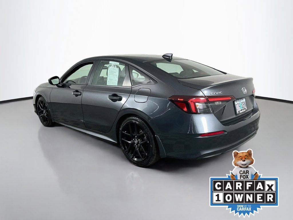 Used 2025  Honda Sport image 6