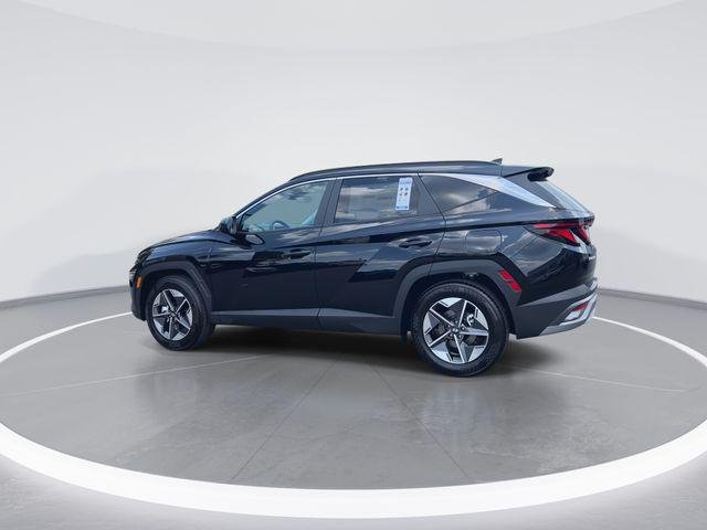 New 2026 Black Hyundai SEL FWD image 6