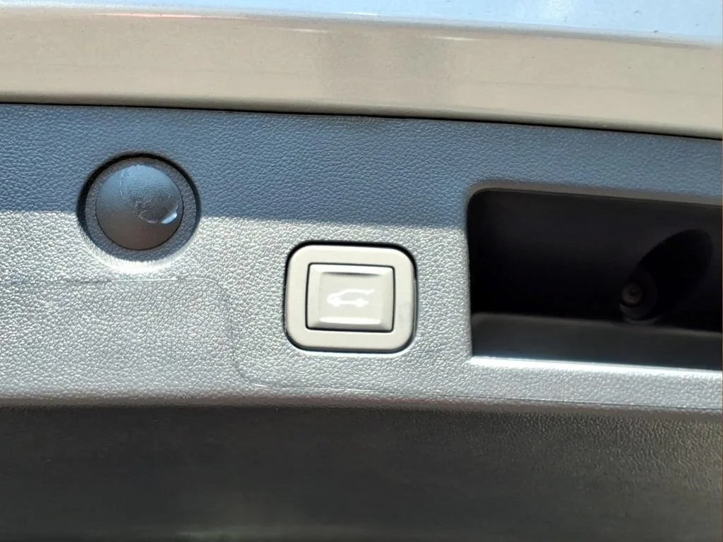 New 2026 Sterling Gray Metallic Chevrolet ACTIV image 34