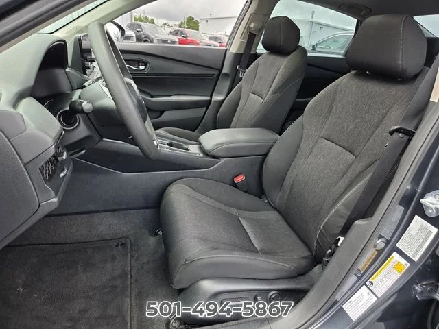 Used 2024  Honda EX image 9