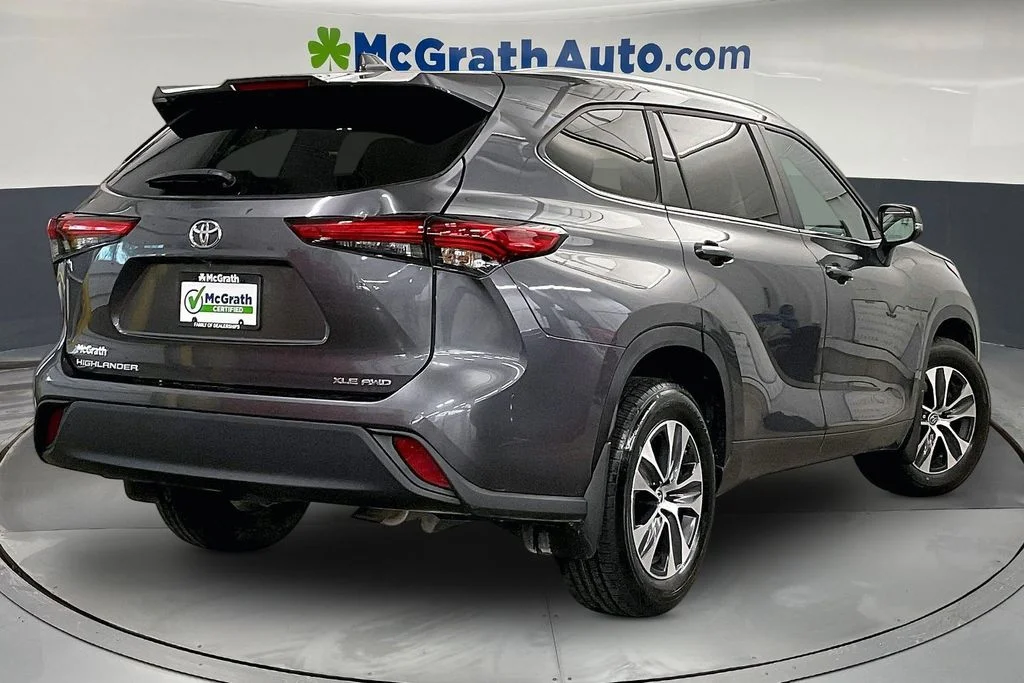 Used 2023 Gray Toyota XLE image 16