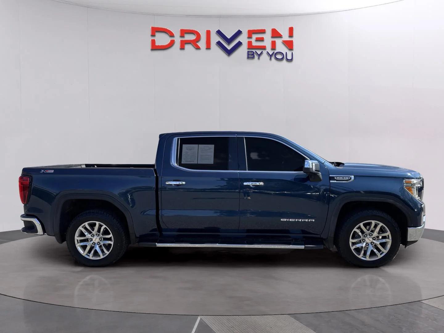 Used 2019 Pacific Blue Metallic GMC SLT image 7