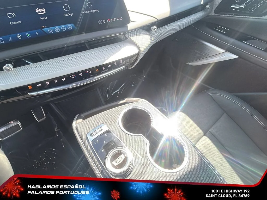Used 2025 Argent Silver Metallic Cadillac Sport 2 image 22