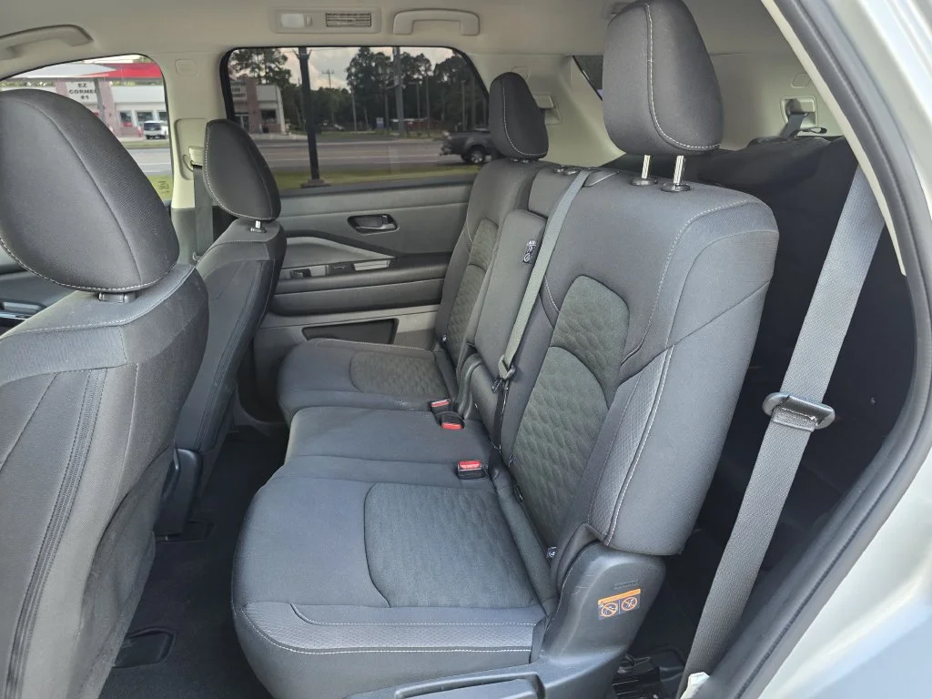 Used 2024 Silver Nissan SV image 15