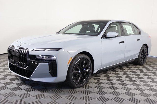 2026|BMW|7 Series|740i|4D Sedan