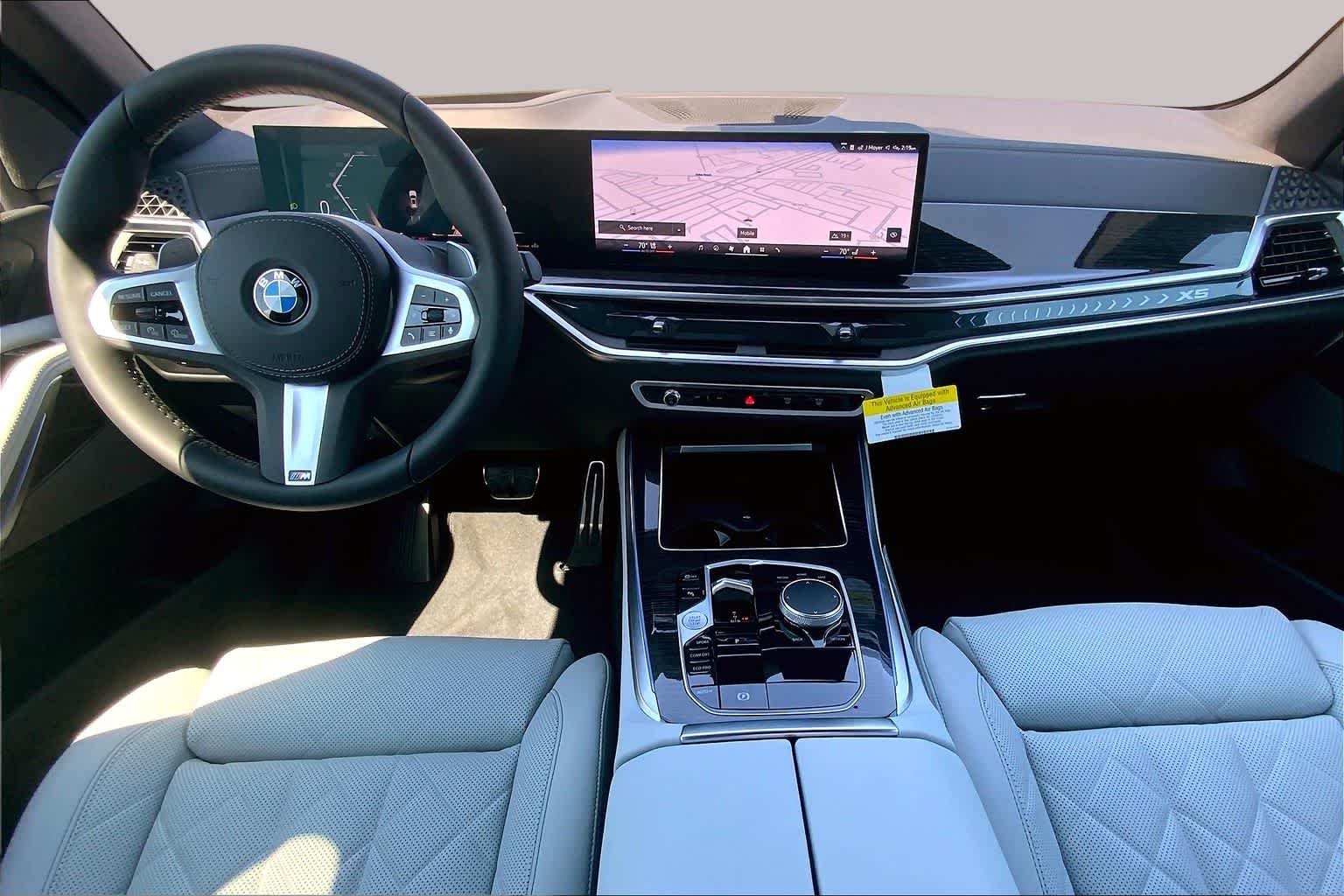New 2026 Mineral White Metallic BMW sDrive40i image 5