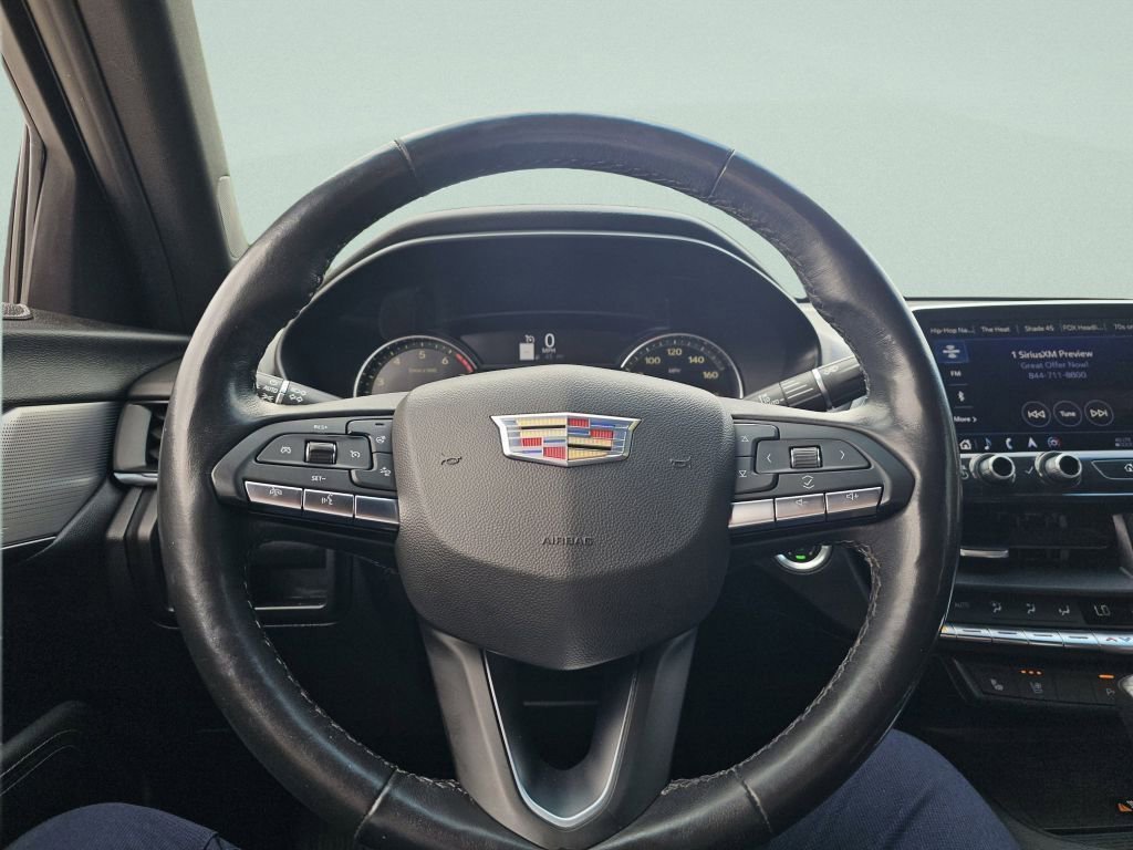 Used 2020 Crystal White Tricoat Cadillac Premium Luxury image 33