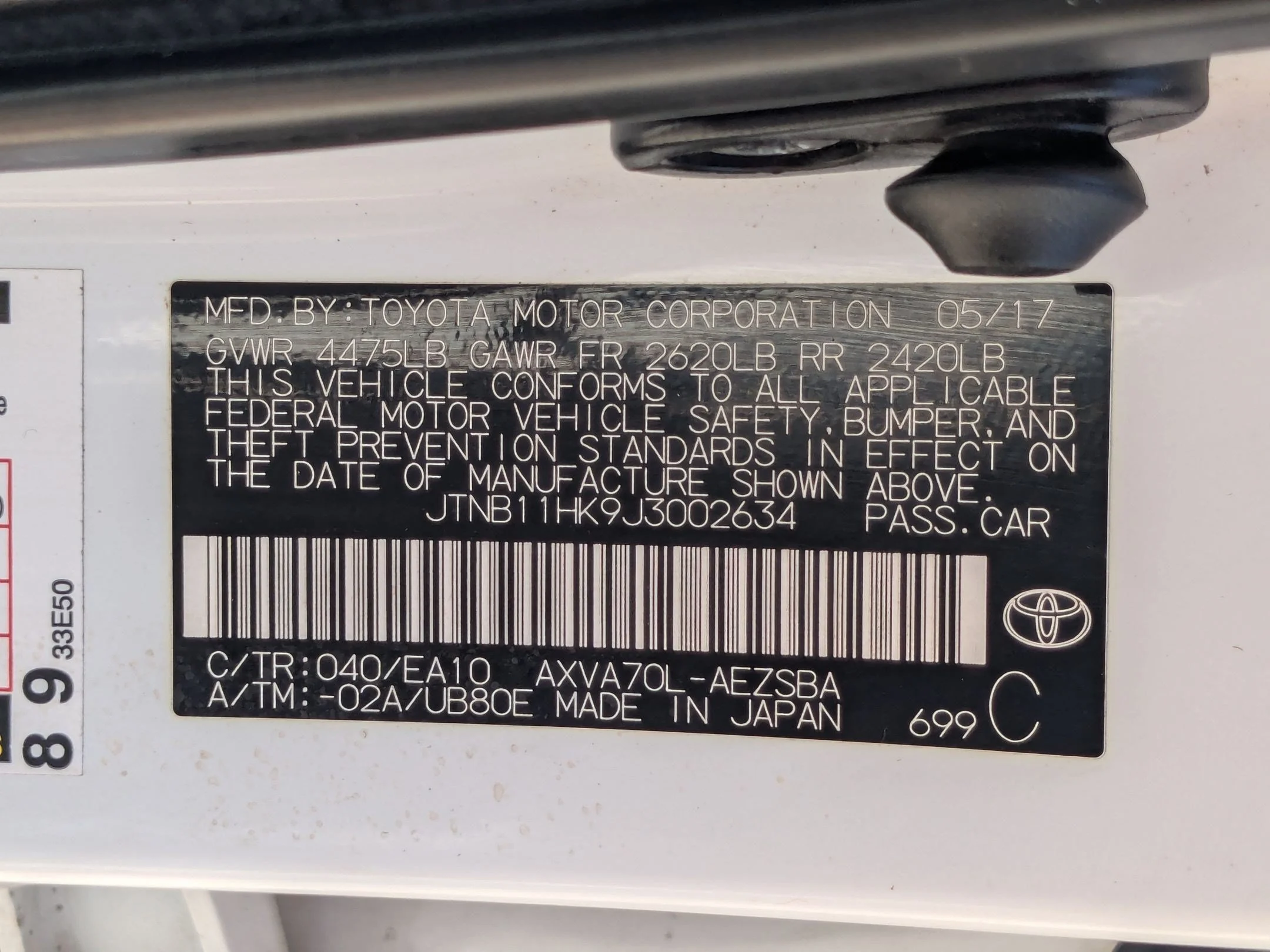 Used 2018 Super White Toyota SE image 32