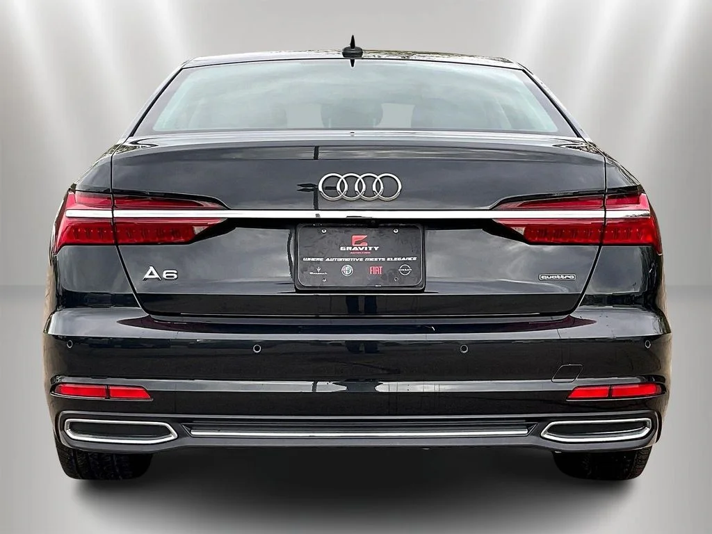 Used 2020 Brilliant Black Audi  image 5