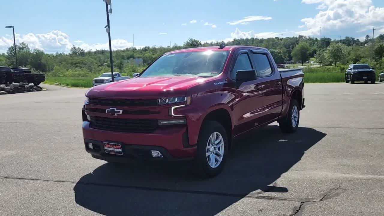 Used 2021 Cherry Red Tintcoat Chevrolet RST image 8