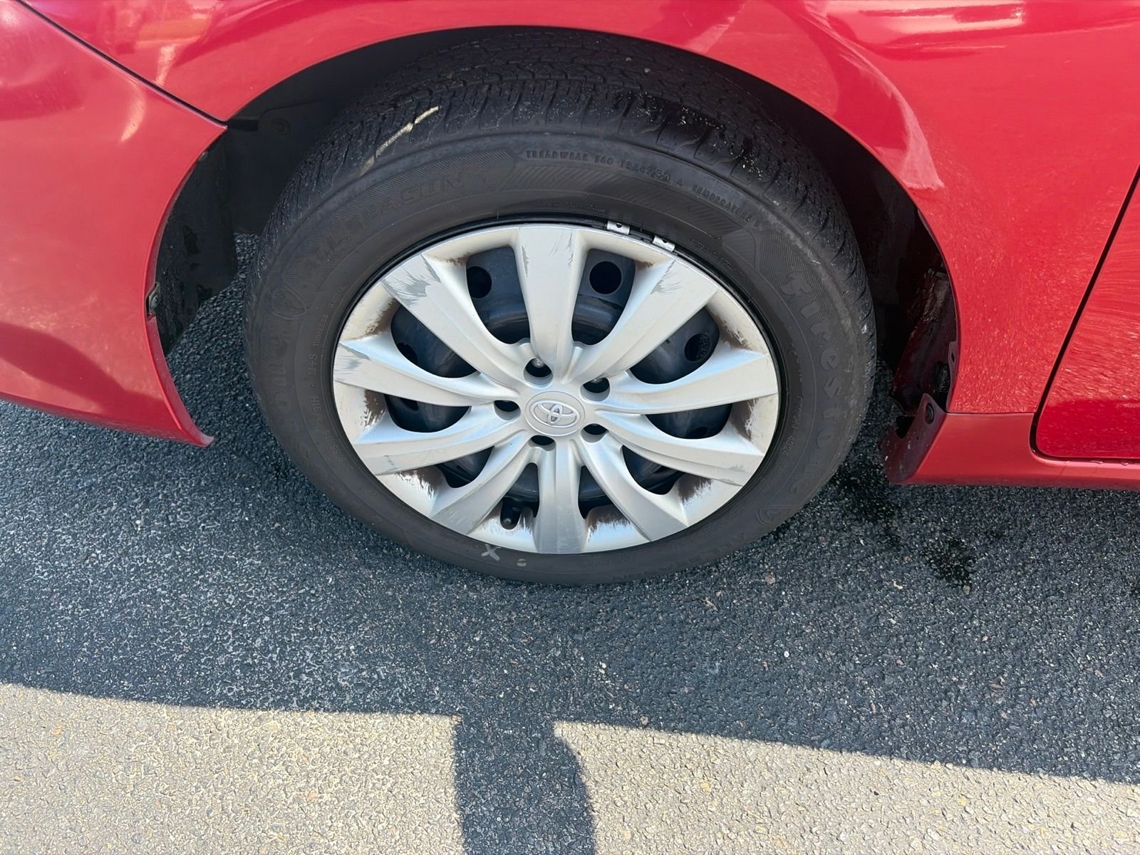 Used 2013 Red Toyota LE image 12