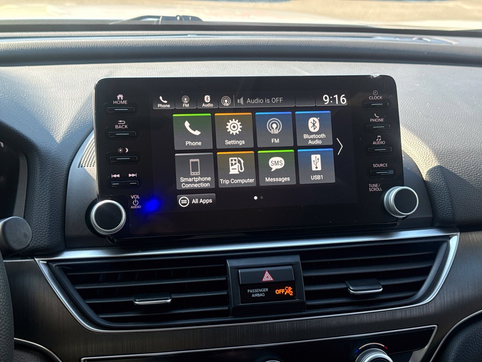 Used 2021 White Honda LX image 18