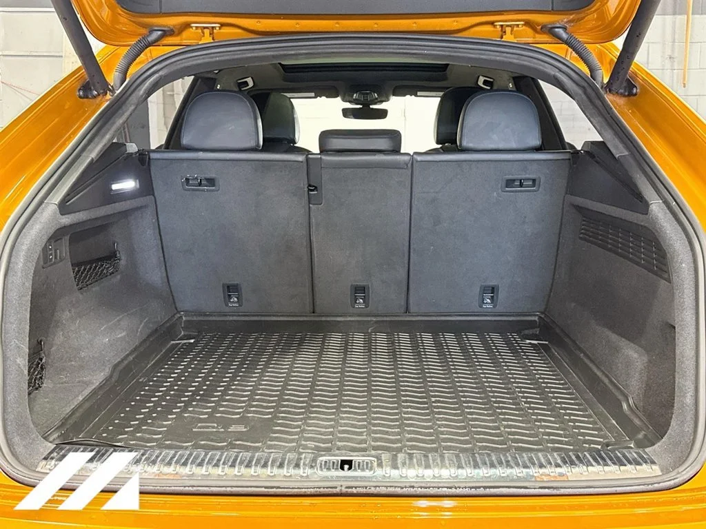 Used 2019  Audi Prestige image 28