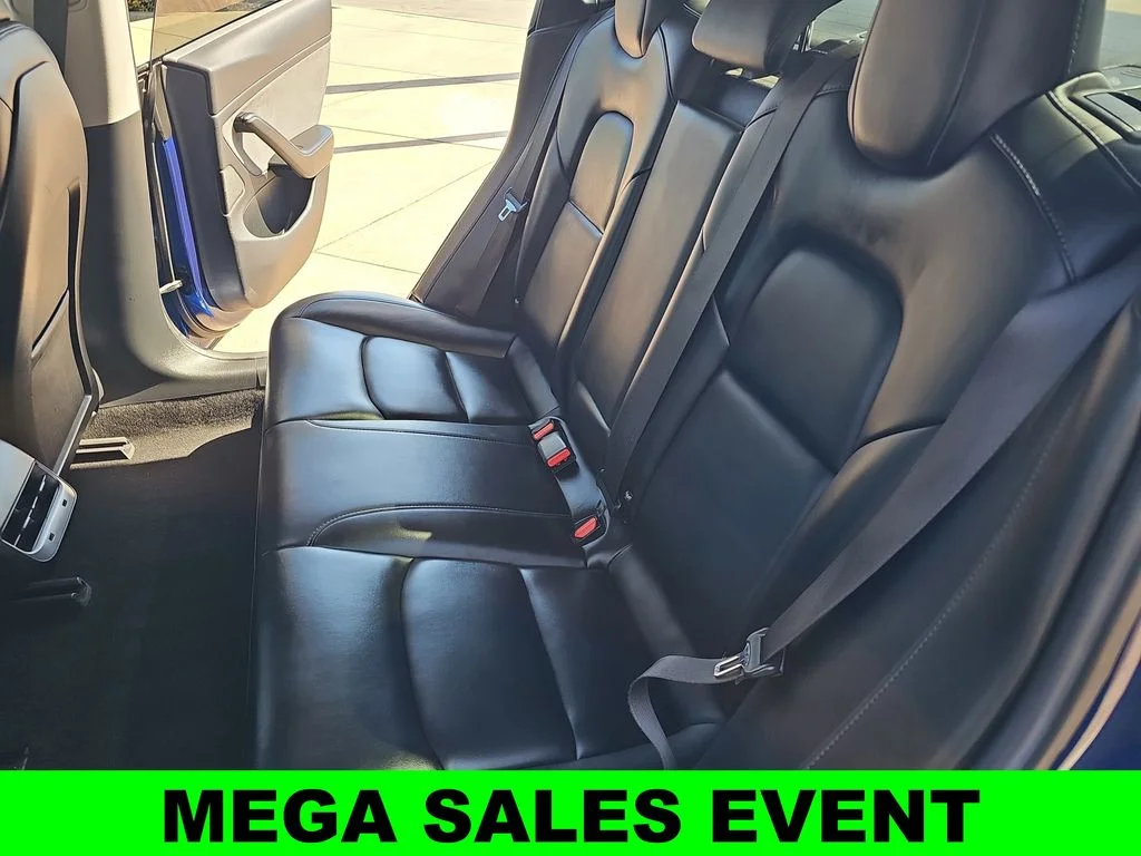 Used 2018 Blue Tesla Long Range image 13