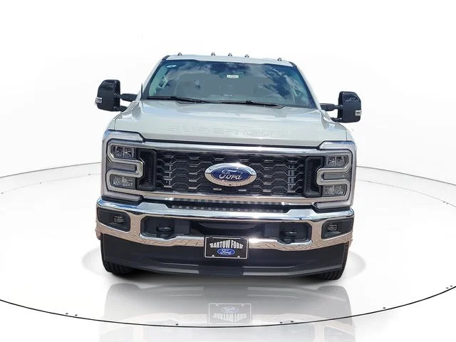 New 2026 Avalanche Ford Lariat image 2