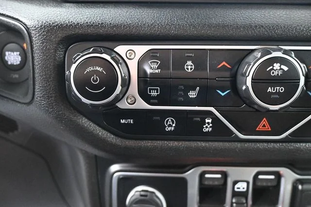 Used 2024 Gray Jeep Sport image 22