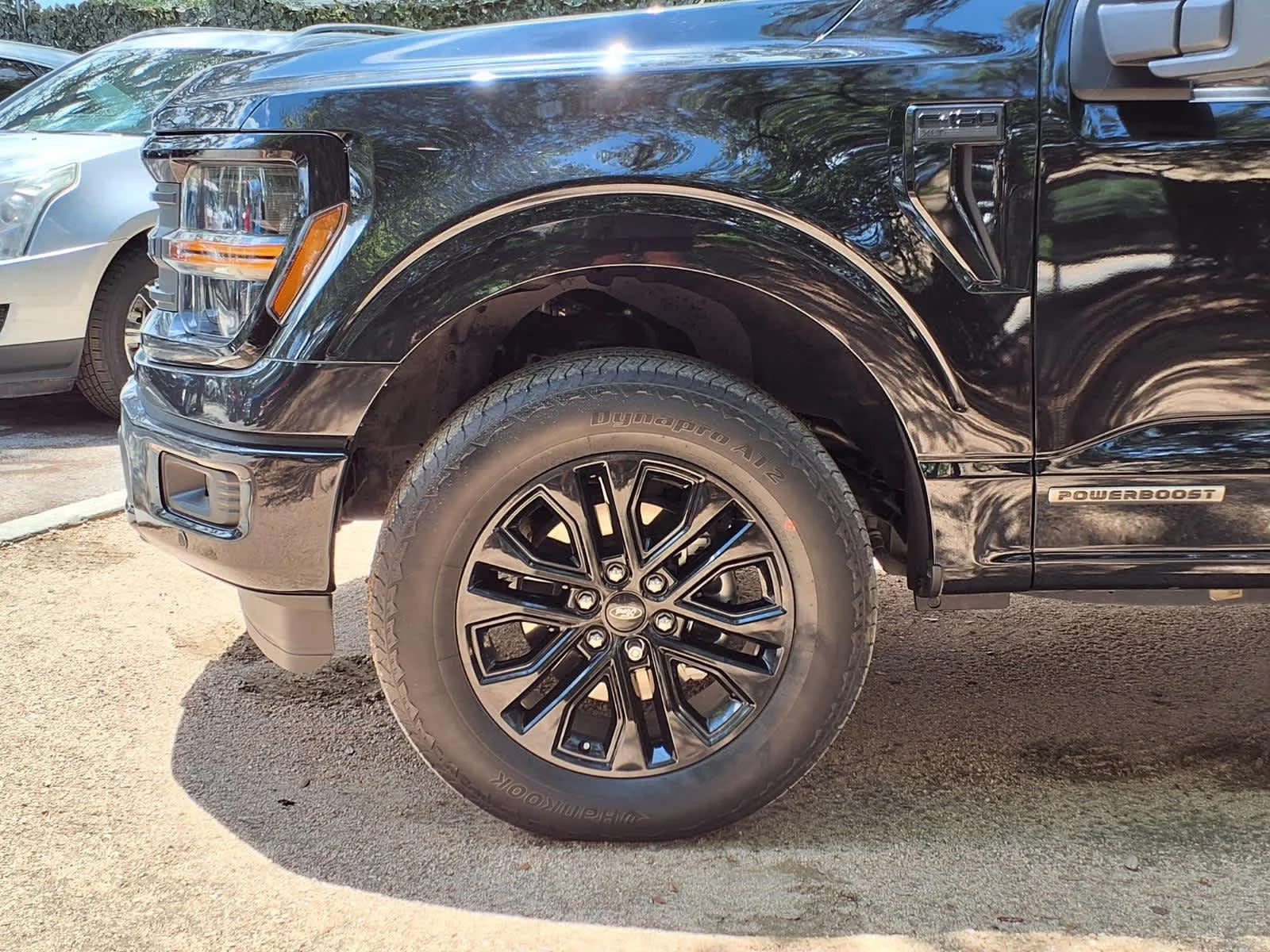 Used 2024  Ford XLT image 10
