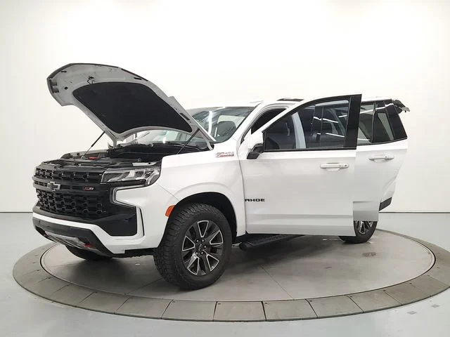 Used 2022 White Chevrolet Z71 image 11