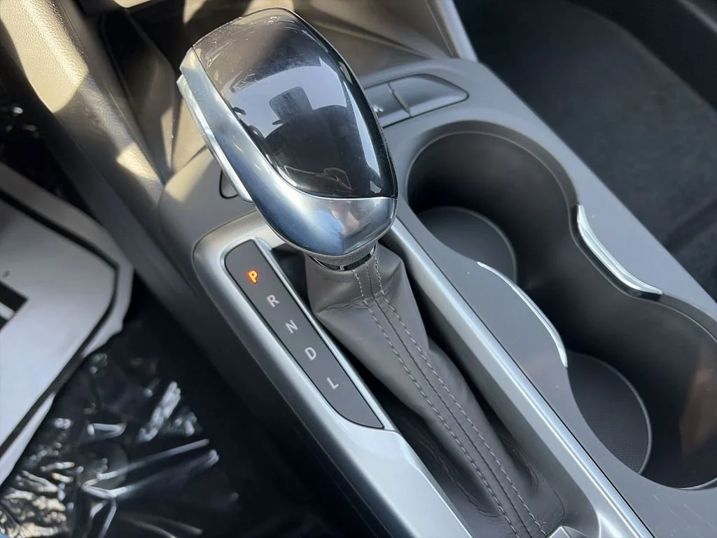 New 2026 Summit White Buick Preferred image 25