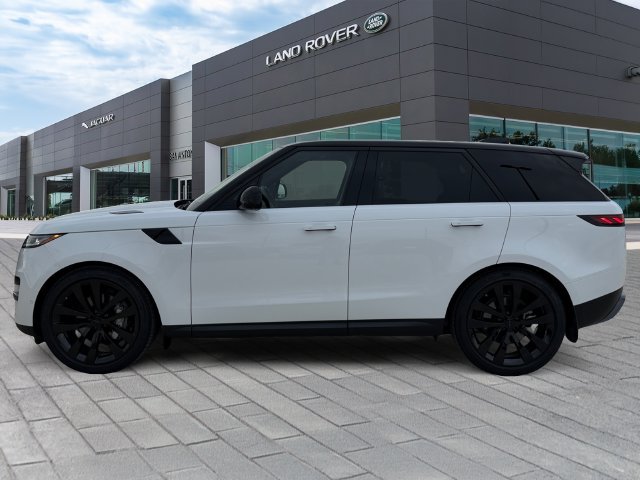 Used 2026 White Land Rover SE image 2