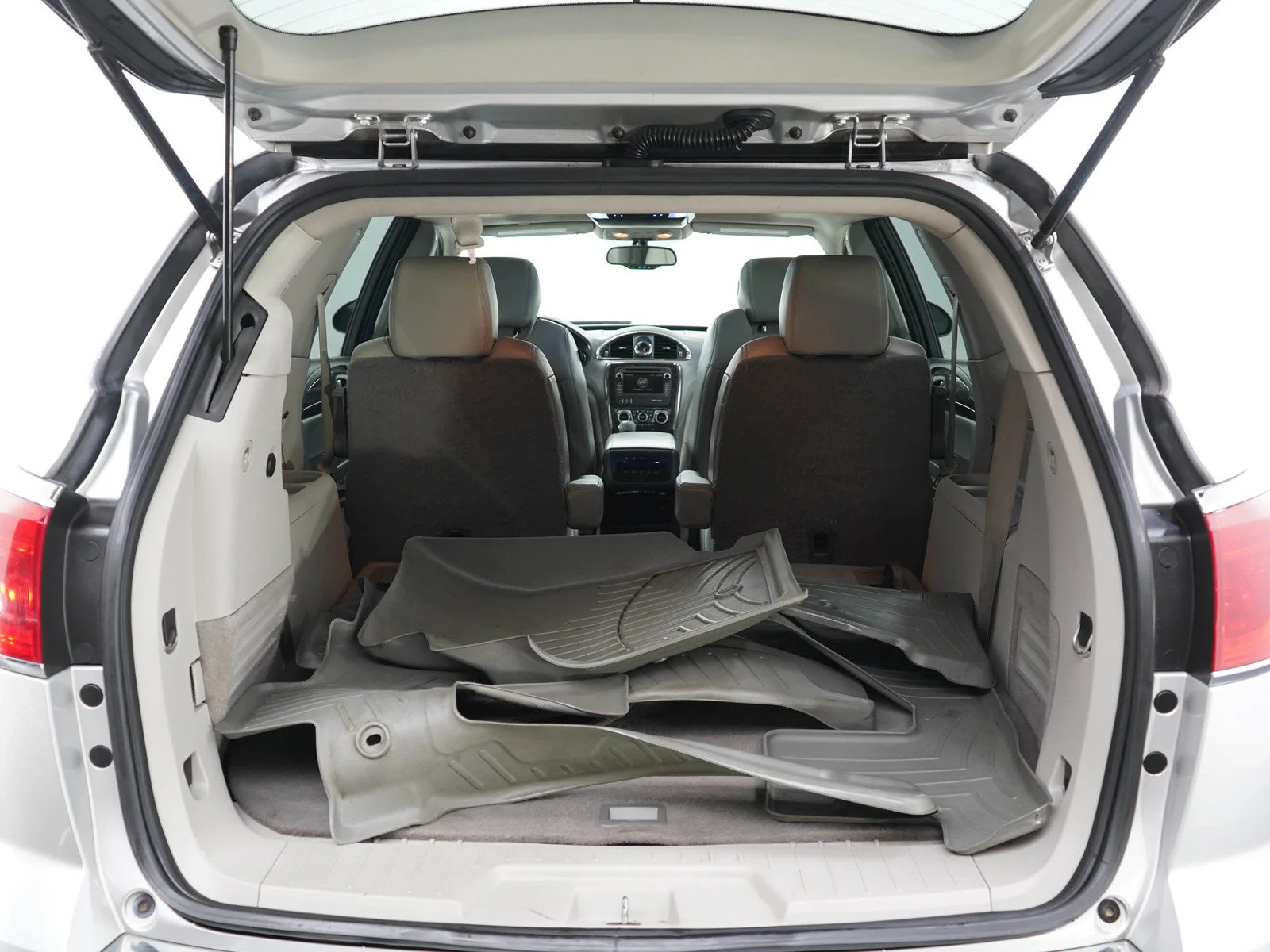 Used 2015 Quicksilver Metallic Buick Leather Group image 17