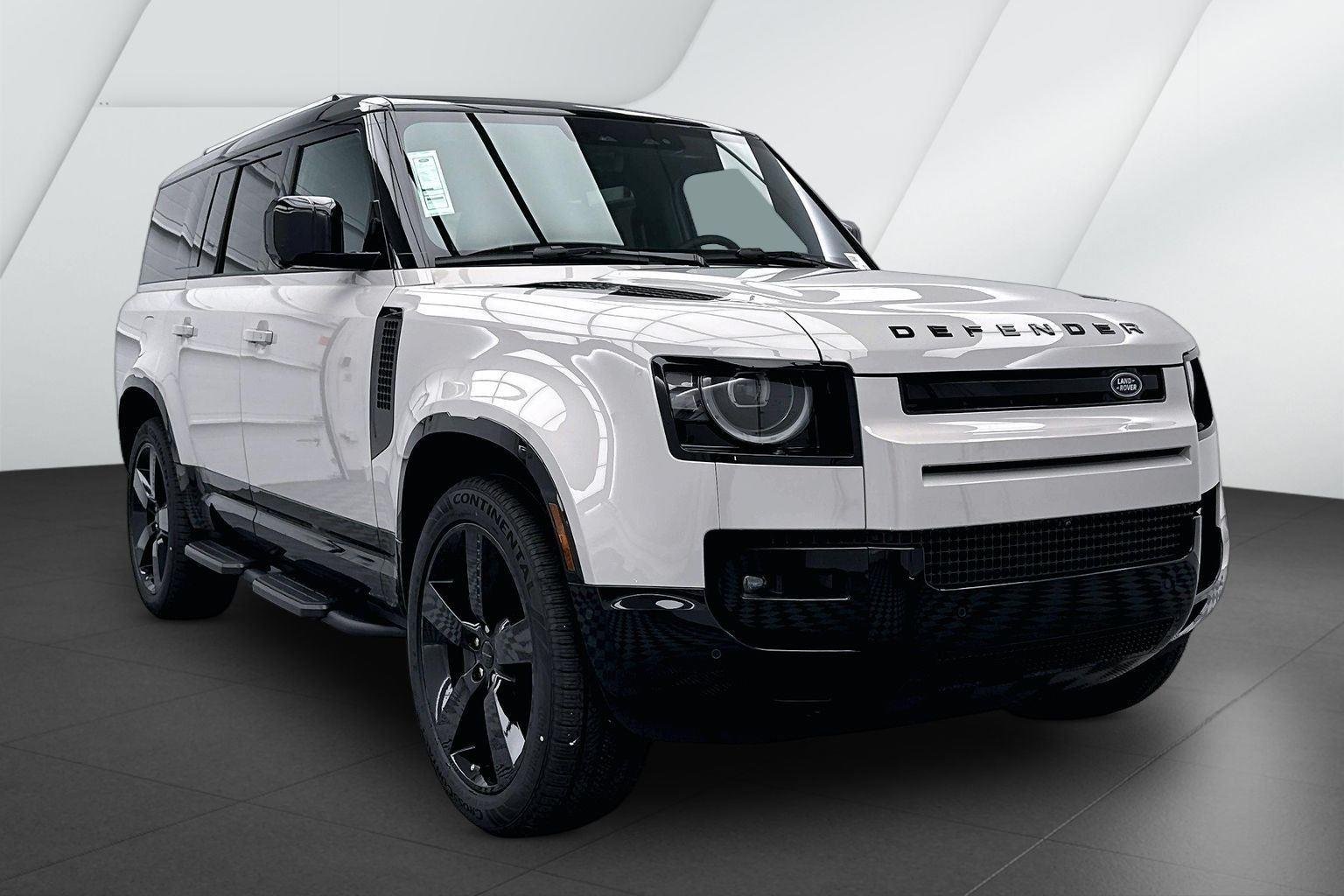 2026 Land Rover Defender 130 X-Dynamic SE P400's photo