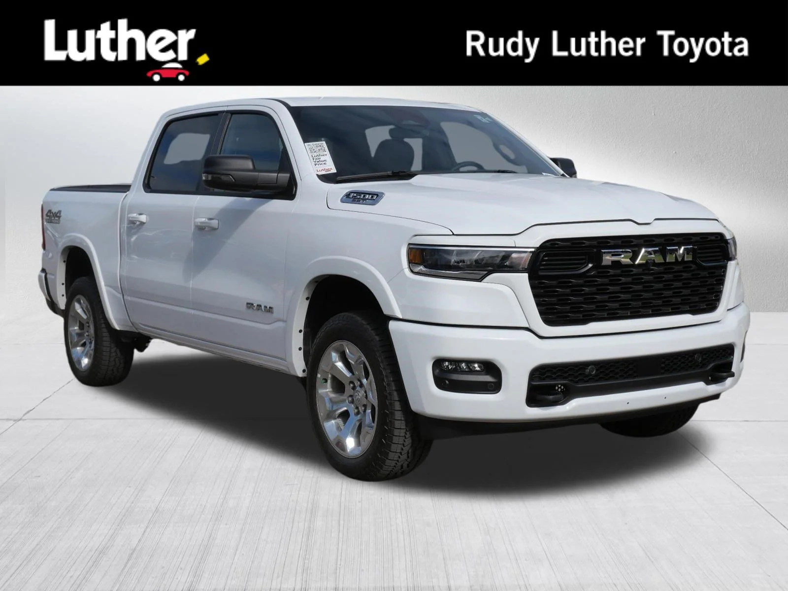 2025 RAM 1500 Big Horn/Lone Star 4x4 Crew Cab 5'7's photo