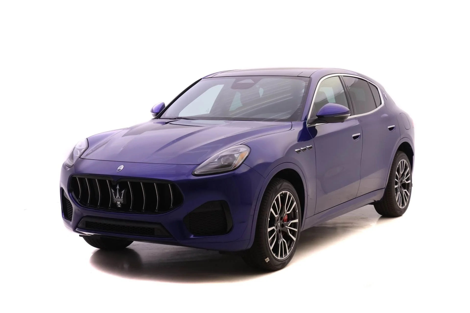 New 2025 Blue Maserati Base image 1