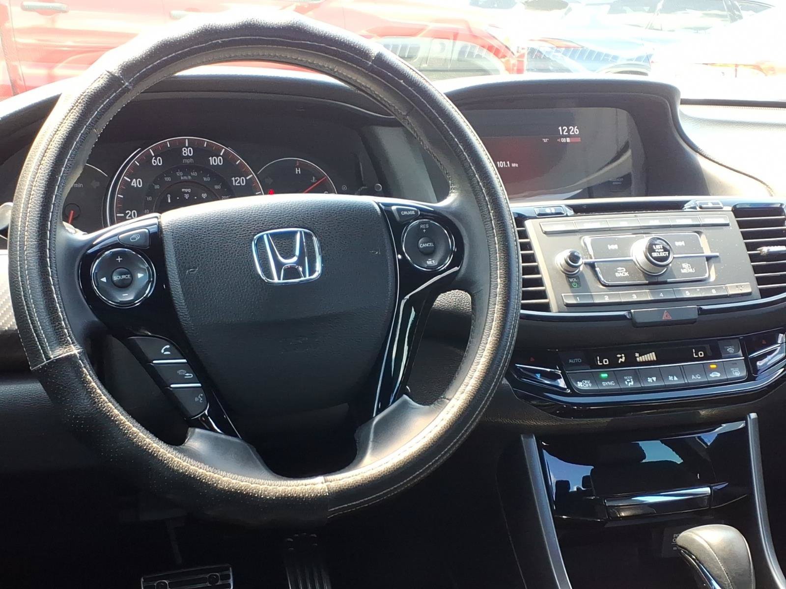 Used 2017 Lunar Silver Metallic Honda Sport image 11