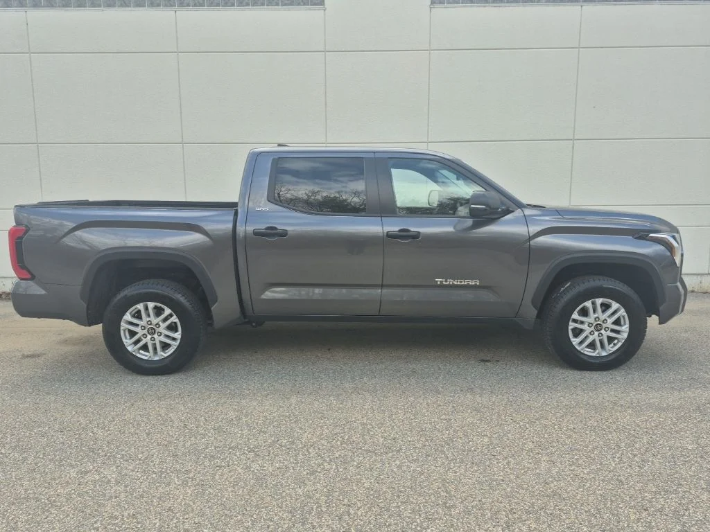 Used 2024 Gray Toyota SR5 image 5
