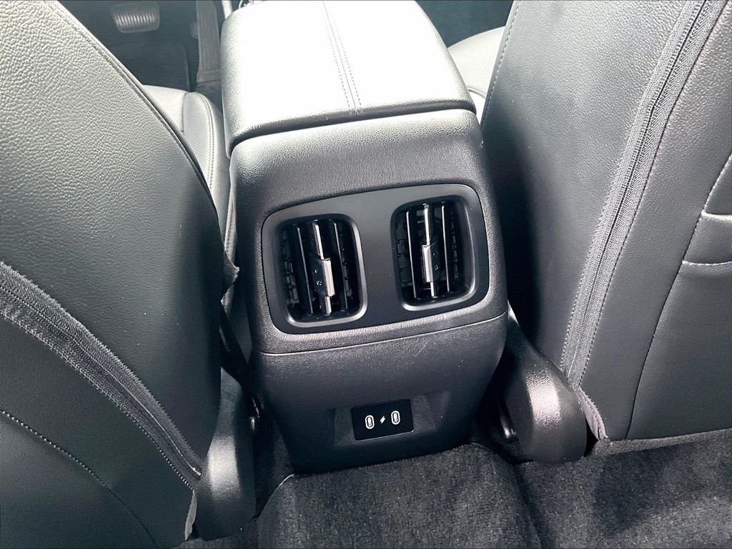 Used 2025 Phantom Black Hyundai SEL Convenience image 29