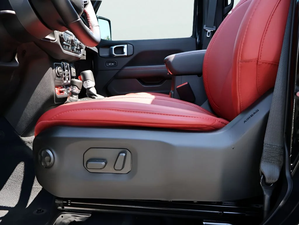 Used 2024 Black Clearcoat Jeep Rubicon 392 image 42
