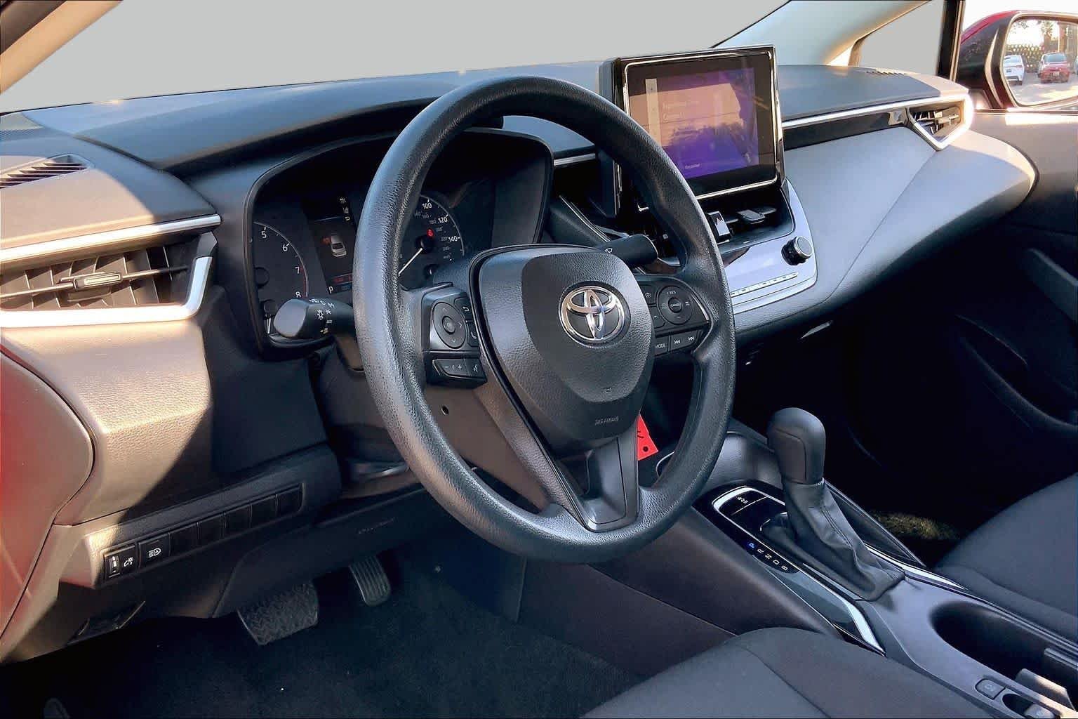 Used 2025 Ruby Flare Pearl Toyota LE image 17