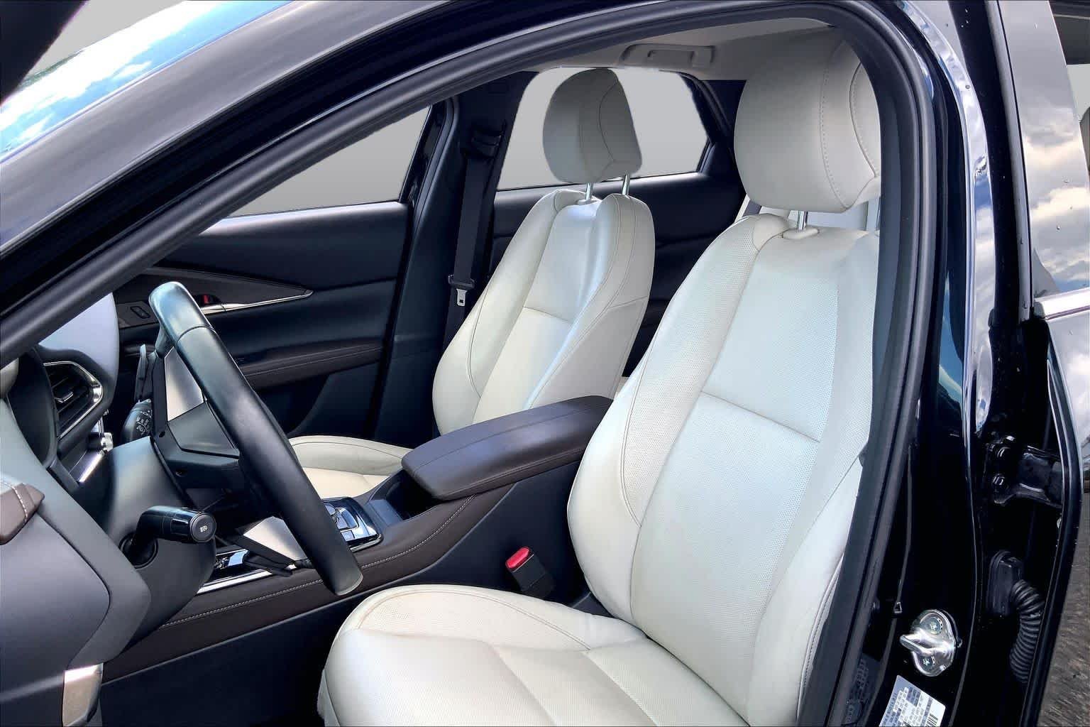 Used 2020 Jet Black Mica Mazda Premium Package image 9
