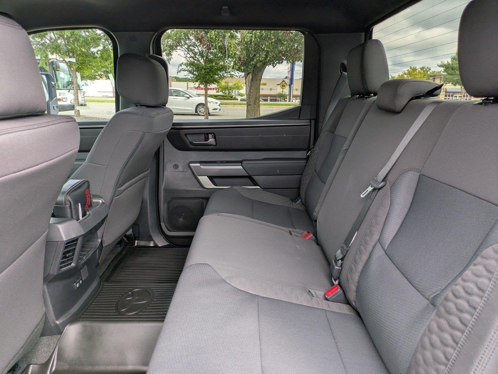 2026 Toyota Tundra SR5 - Photo 14
