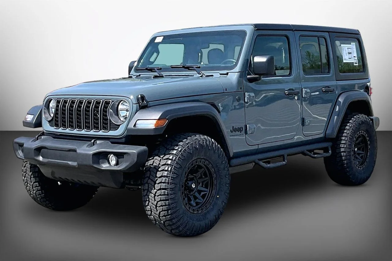 New 2026 Anvil Clearcoat Jeep Sport image 4