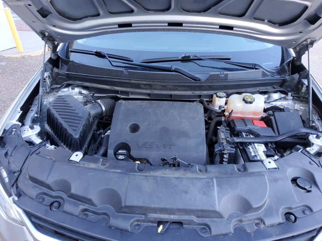 Used 2021 Silver Chevrolet LT image 21