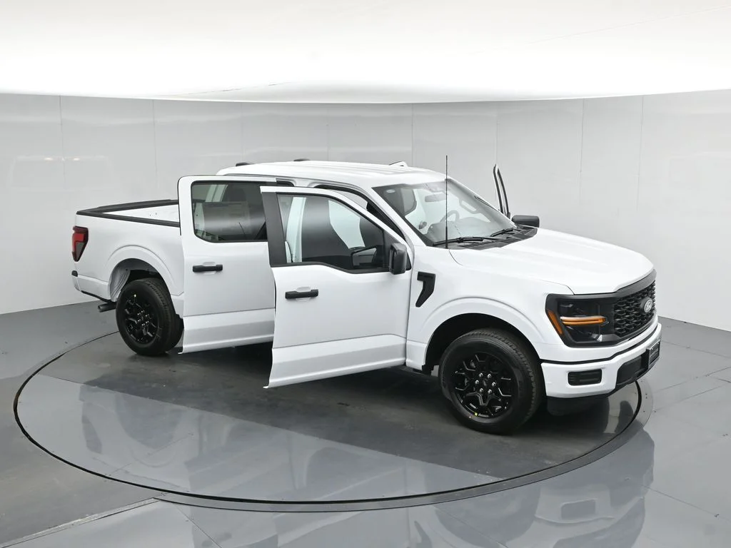 New 2026 Oxford White Ford STX image 39