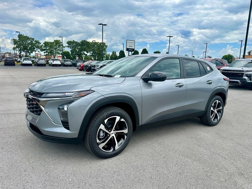 2026 Chevrolet Trax RS - Photo 8